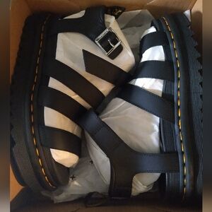 Dr Martens platform sandal